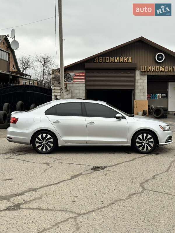 Седан Volkswagen Jetta 2016 в Звенигородке
