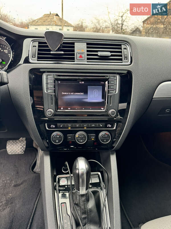 Седан Volkswagen Jetta 2016 в Звенигородке