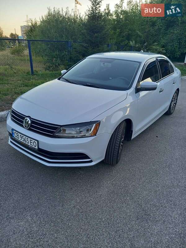 Седан Volkswagen Jetta 2016 в Чернігові