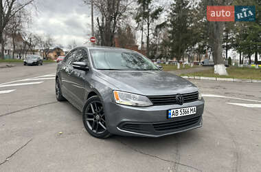 Седан Volkswagen Jetta 2014 в Вінниці