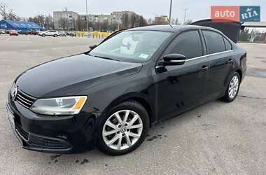 Седан Volkswagen Jetta 2013 в Харькове