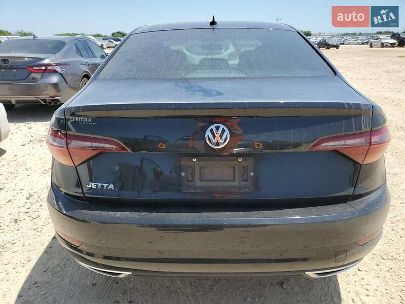 Седан Volkswagen Jetta 2018 в Львове