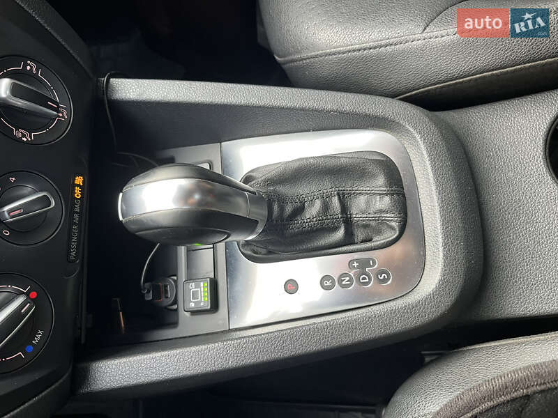 Седан Volkswagen Jetta 2011 в Житомире фото 34 Седан Volkswagen Jetta 2011 в Житомире