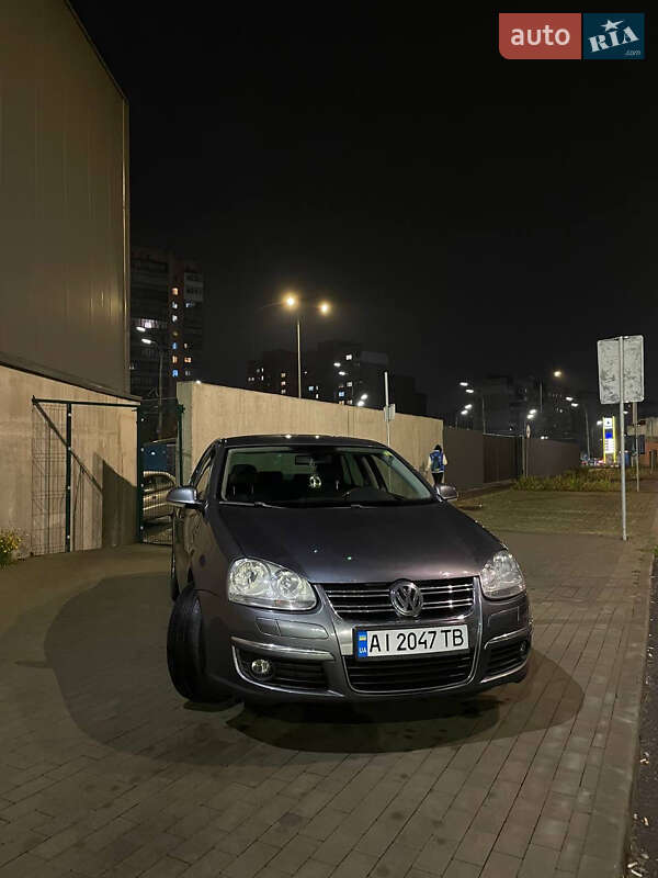Седан Volkswagen Jetta 2008 в Киеве