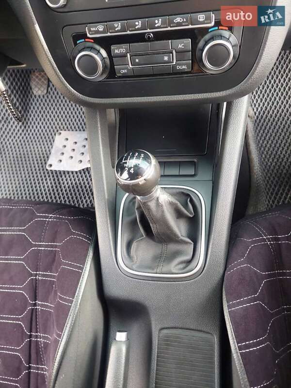 Седан Volkswagen Jetta 2009 в Новоукраїнці фото 36 Седан Volkswagen Jetta 2009 в Новоукраїнці