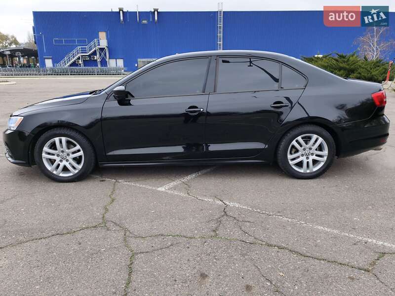 Седан Volkswagen Jetta 2014 в Миколаєві