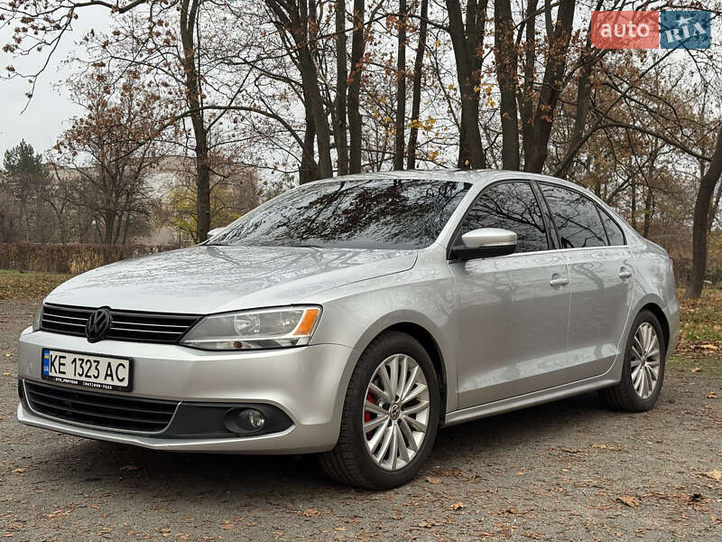 Седан Volkswagen Jetta 2011 в Кривом Роге фото 5 Седан Volkswagen Jetta 2011 в Кривом Роге