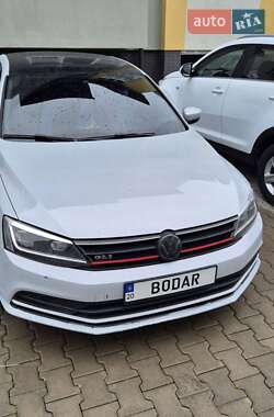 Седан Volkswagen Jetta 2017 в Тернополі
