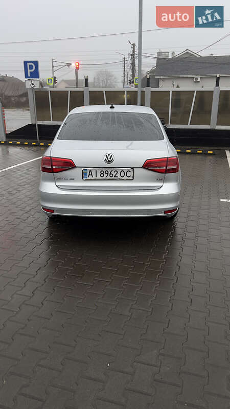 Седан Volkswagen Jetta 2015 в Киеве фото 6 Седан Volkswagen Jetta 2015 в Киеве