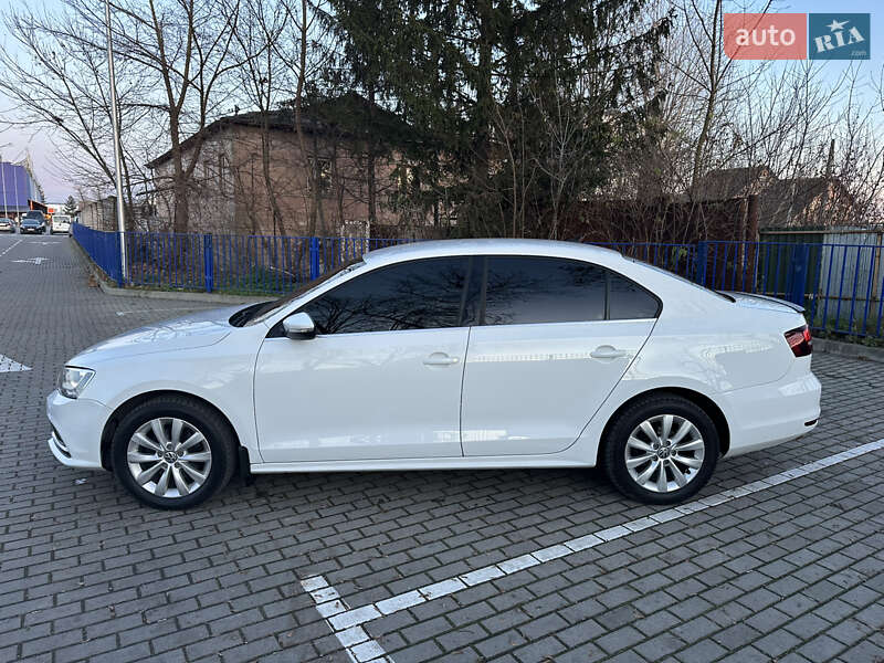 Седан Volkswagen Jetta 2016 в Запоріжжі фото 30 Седан Volkswagen Jetta 2016 в Запоріжжі