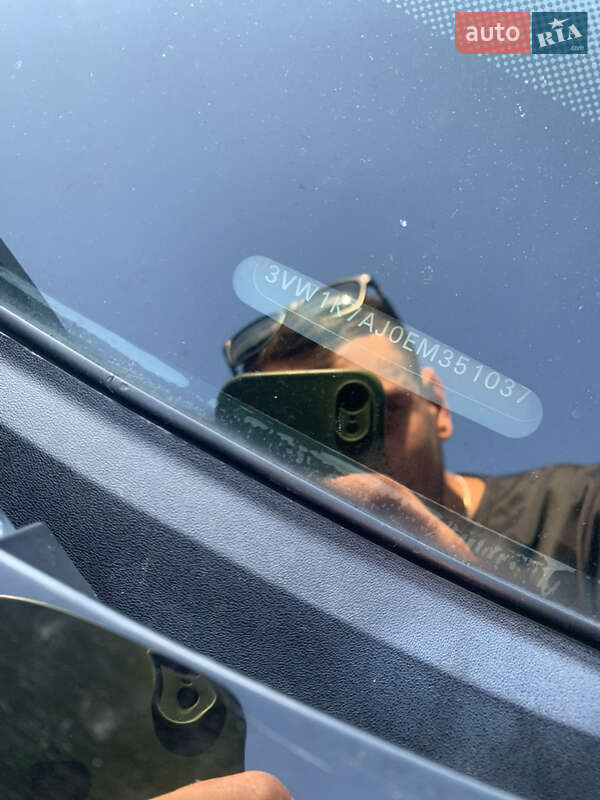 Седан Volkswagen Jetta 2014 в Тернополе фото 13 Седан Volkswagen Jetta 2014 в Тернополе