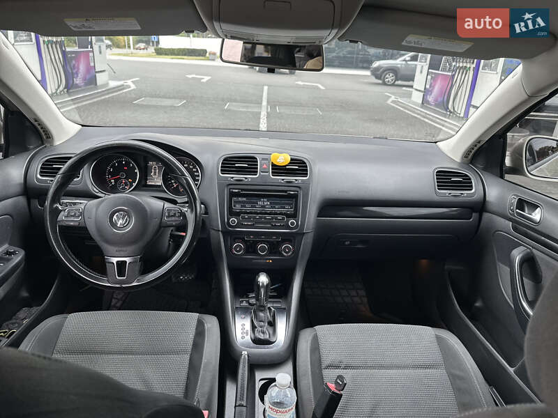 Универсал Volkswagen Jetta 2012 в Днепре