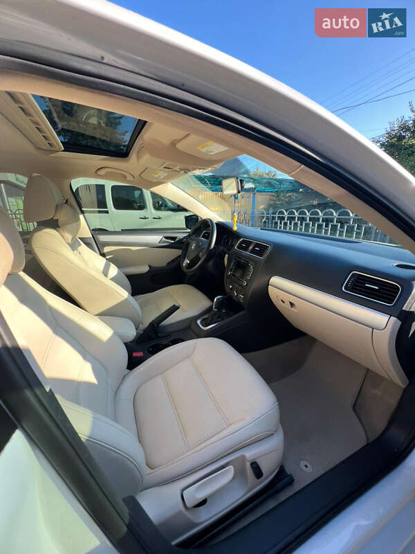 Седан Volkswagen Jetta 2014 в Сумах фото 8 Седан Volkswagen Jetta 2014 в Сумах
