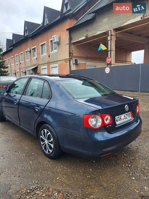 Седан Volkswagen Jetta 2006 в Косові