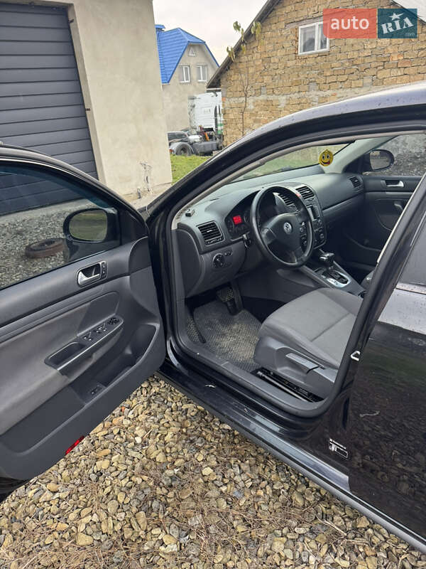 Седан Volkswagen Jetta 2007 в Черновцах