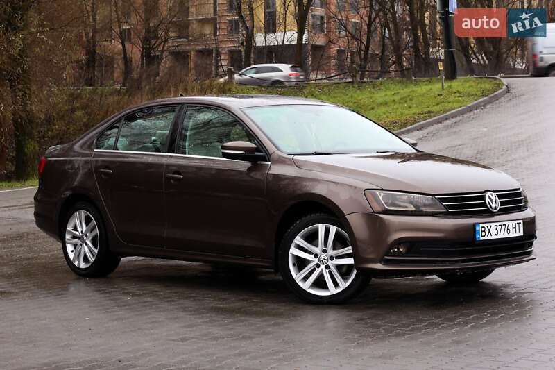Седан Volkswagen Jetta 2014 в Хмельницком