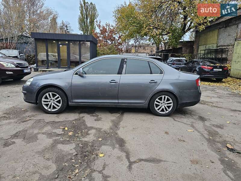 Седан Volkswagen Jetta 2007 в Киеве фото 3 Седан Volkswagen Jetta 2007 в Киеве