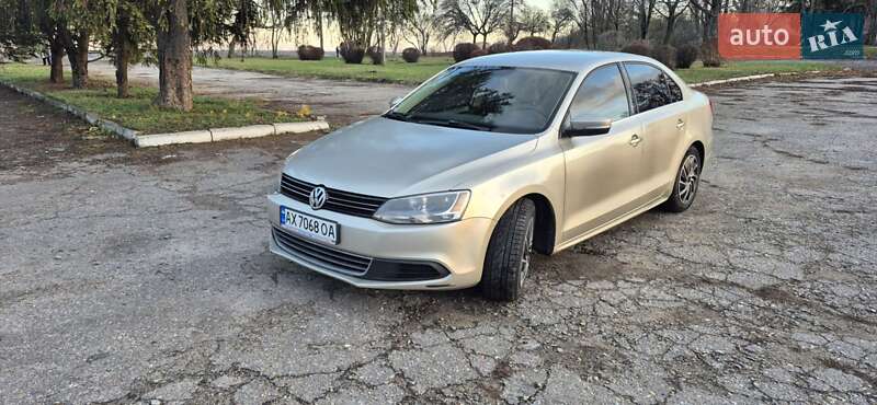 Volkswagen Jetta 2012