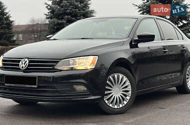 Седан Volkswagen Jetta 2017 в Днепре