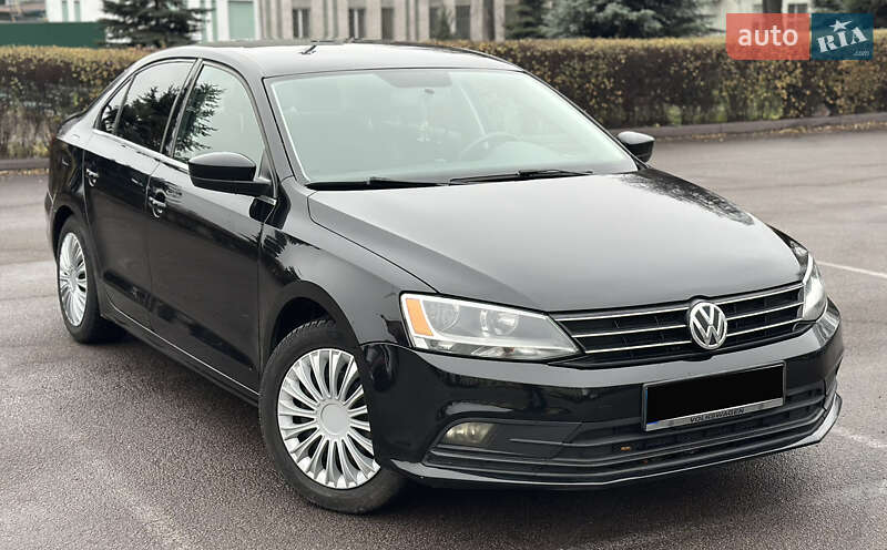 Седан Volkswagen Jetta 2017 в Дніпрі
