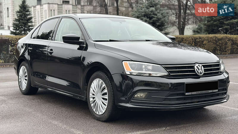 Седан Volkswagen Jetta 2017 в Дніпрі