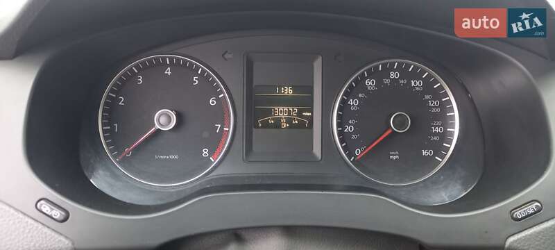 Седан Volkswagen Jetta 2012 в Сумах