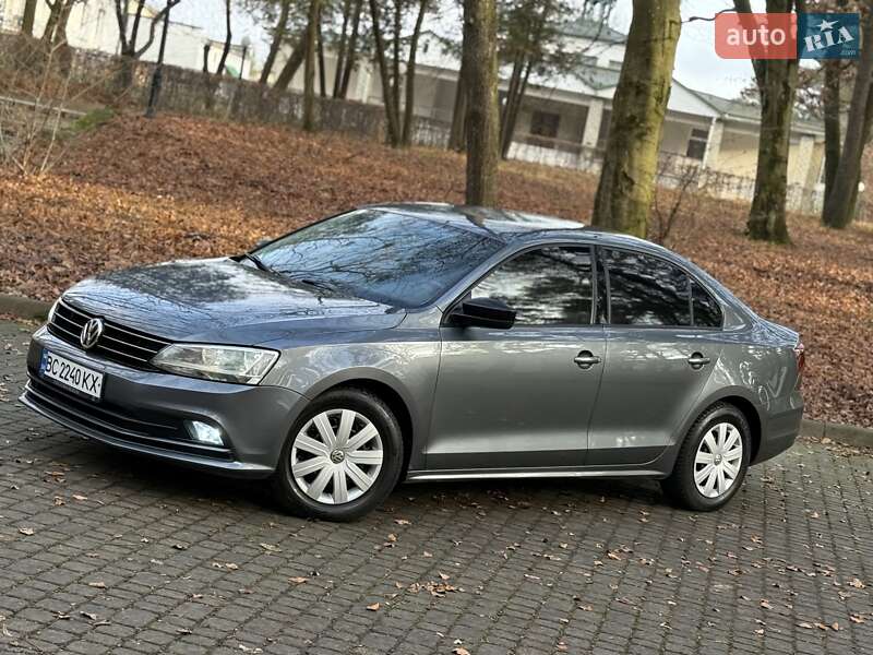 Седан Volkswagen Jetta 2015 в Львове фото 12 Седан Volkswagen Jetta 2015 в Львове