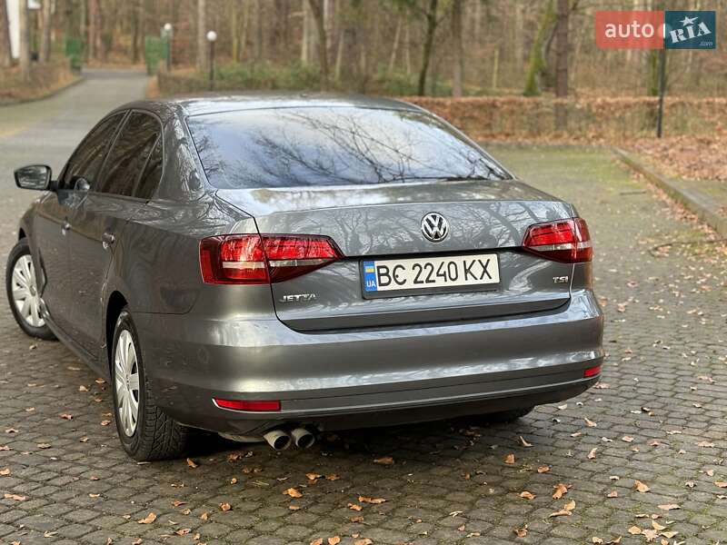Седан Volkswagen Jetta 2015 в Львове фото 61 Седан Volkswagen Jetta 2015 в Львове