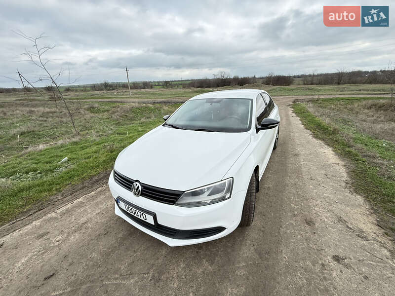 Седан Volkswagen Jetta 2014 в Веселиновому