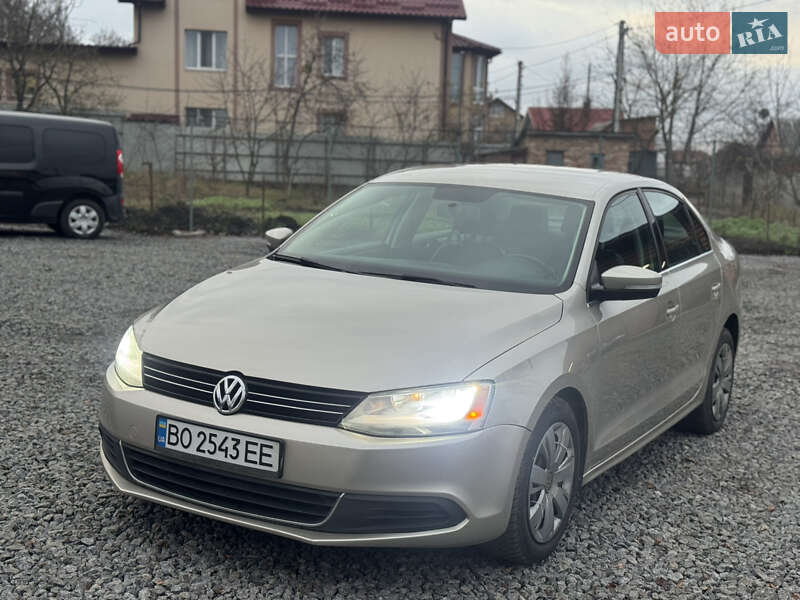 Volkswagen Jetta 2012