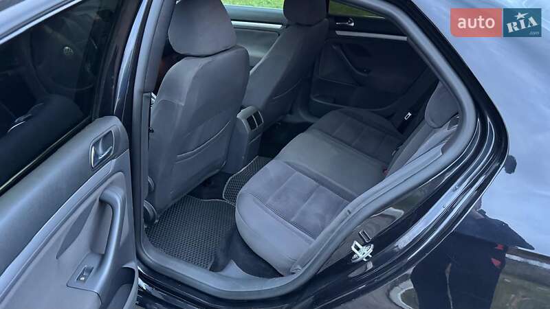 Седан Volkswagen Jetta 2007 в Бердичеве