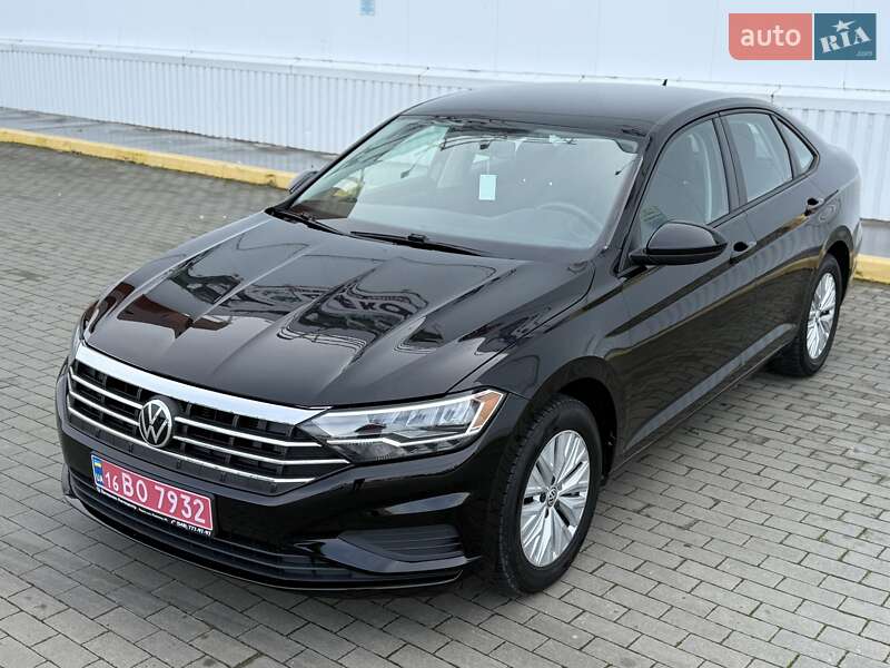 Седан Volkswagen Jetta 2019 в Одесі