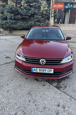 Седан Volkswagen Jetta 2017 в Дніпрі