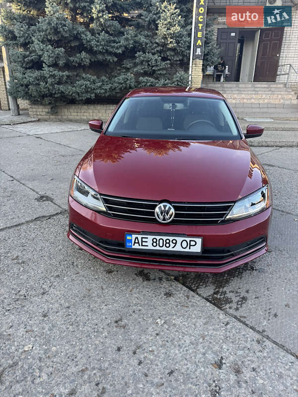 Седан Volkswagen Jetta 2017 в Дніпрі