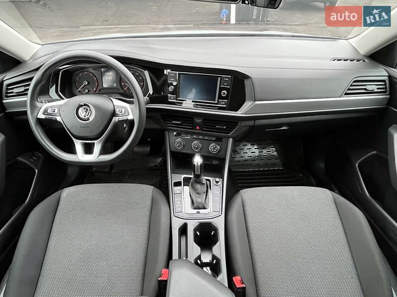 Седан Volkswagen Jetta 2018 в Вінниці