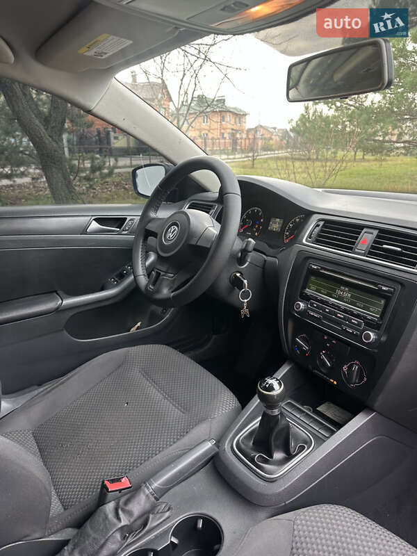 Седан Volkswagen Jetta 2011 в Полтаве