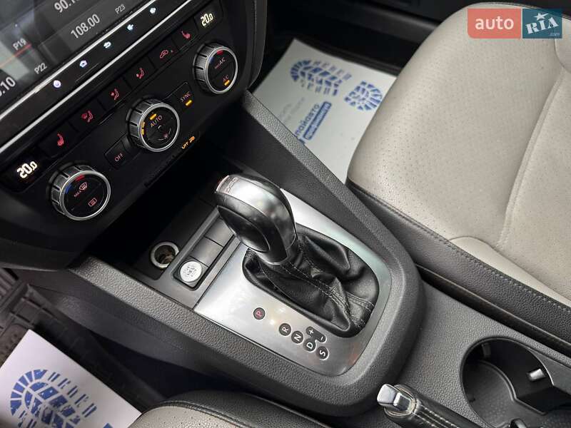 Седан Volkswagen Jetta 2013 в Вінниці