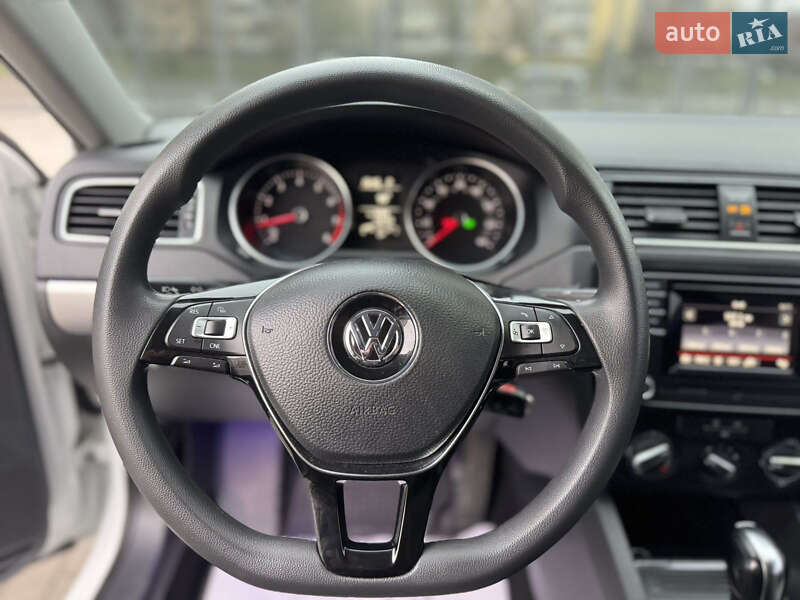 Седан Volkswagen Jetta 2017 в Днепре фото 20 Седан Volkswagen Jetta 2017 в Днепре