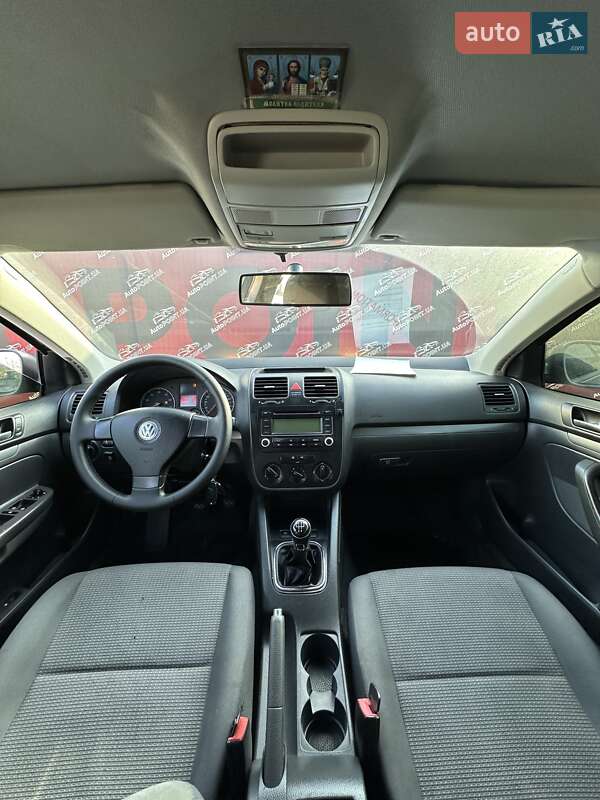 Седан Volkswagen Jetta 2005 в Сумах