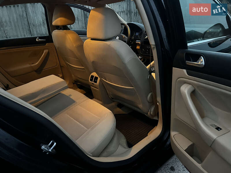 Седан Volkswagen Jetta 2006 в Борисполі фото 10 Седан Volkswagen Jetta 2006 в Борисполі