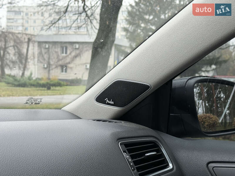 Седан Volkswagen Jetta 2013 в Кременчуці