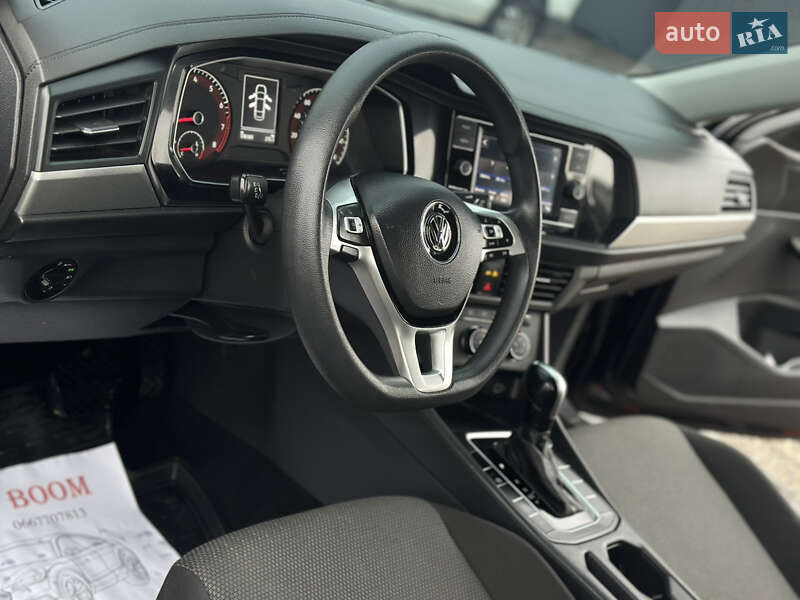 Седан Volkswagen Jetta 2019 в Берегово