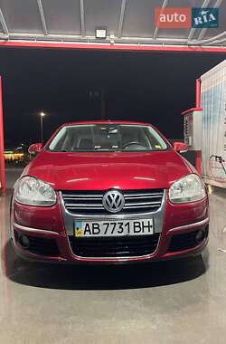 Седан Volkswagen Jetta 2006 в Виннице