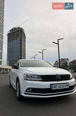 Седан Volkswagen Jetta 2016 в Нетешине