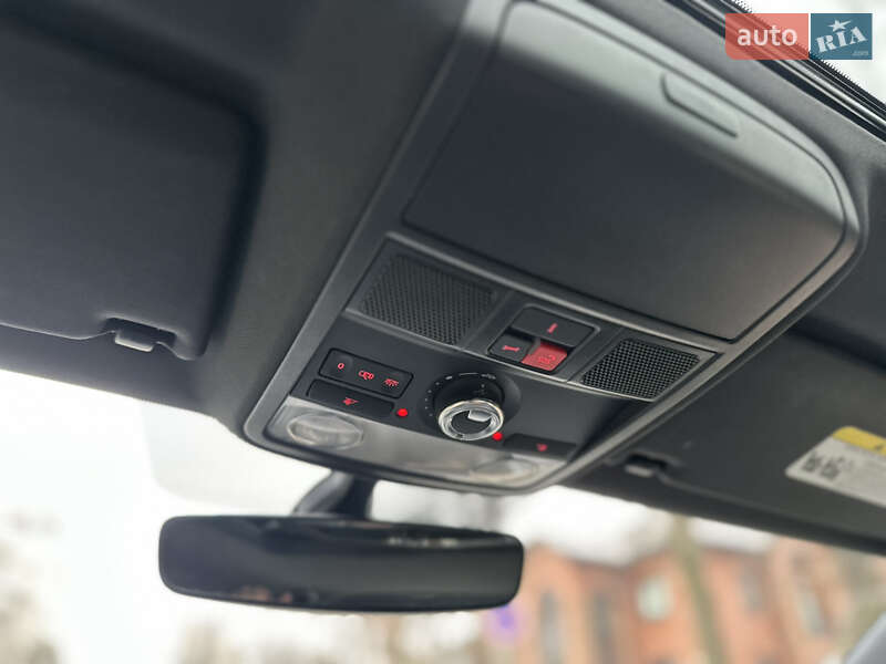 Седан Volkswagen Jetta 2017 в Києві