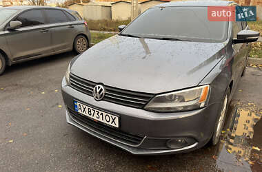 Седан Volkswagen Jetta 2014 в Харкові