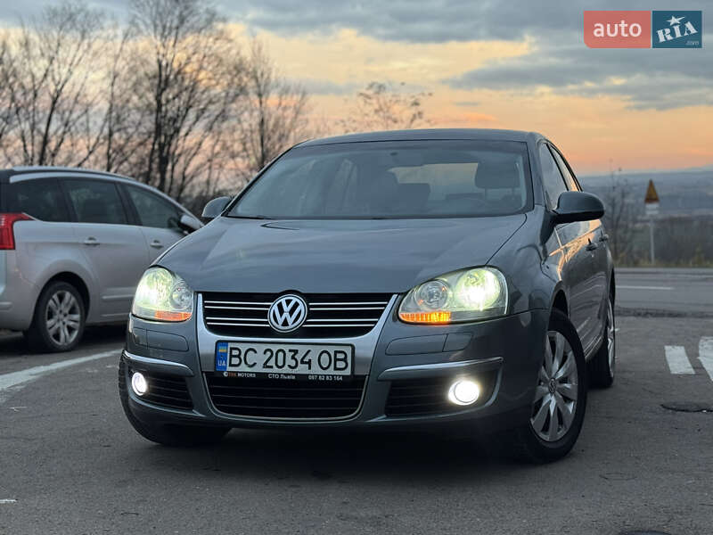 Седан Volkswagen Jetta 2008 в Дрогобыче