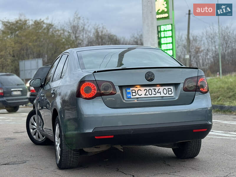 Седан Volkswagen Jetta 2008 в Дрогобыче