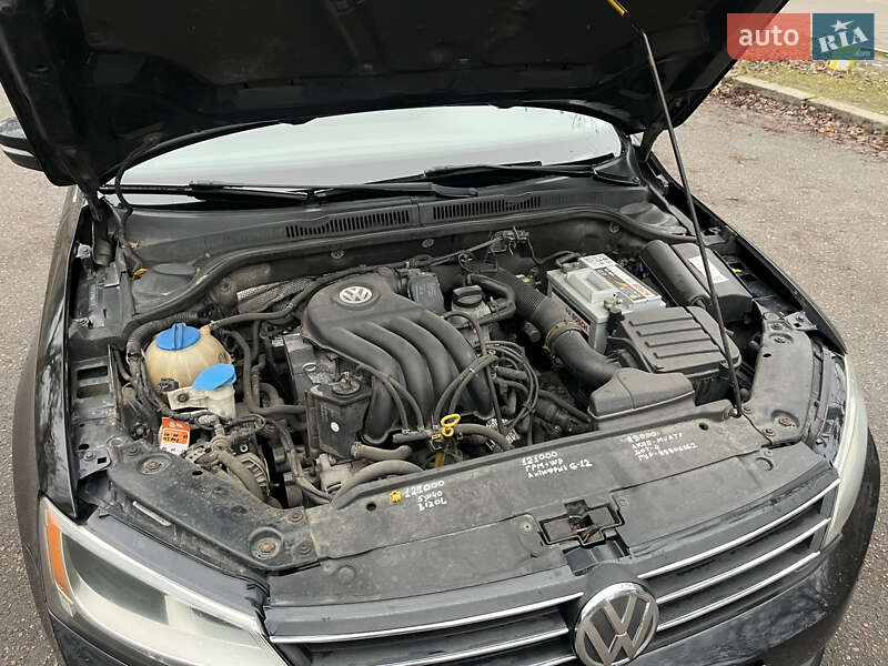 Седан Volkswagen Jetta 2014 в Киеве