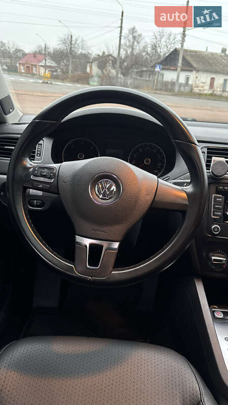 Седан Volkswagen Jetta 2014 в Житомирі фото 28 Седан Volkswagen Jetta 2014 в Житомирі